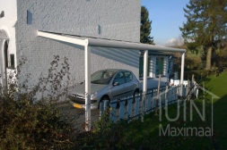 Carport moderne Gumax® en blanc mat de 6.06 x 3 mètre avec un toit en polycarbonate opale