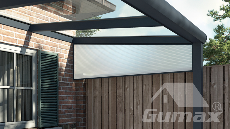 Spie op schutting opaal polycarbonaat