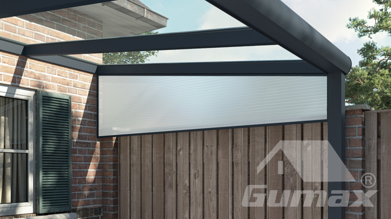 Spie op schutting opaal polycarbonaat