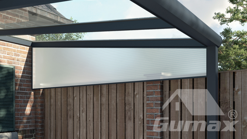 Spie op schutting opaal polycarbonaat