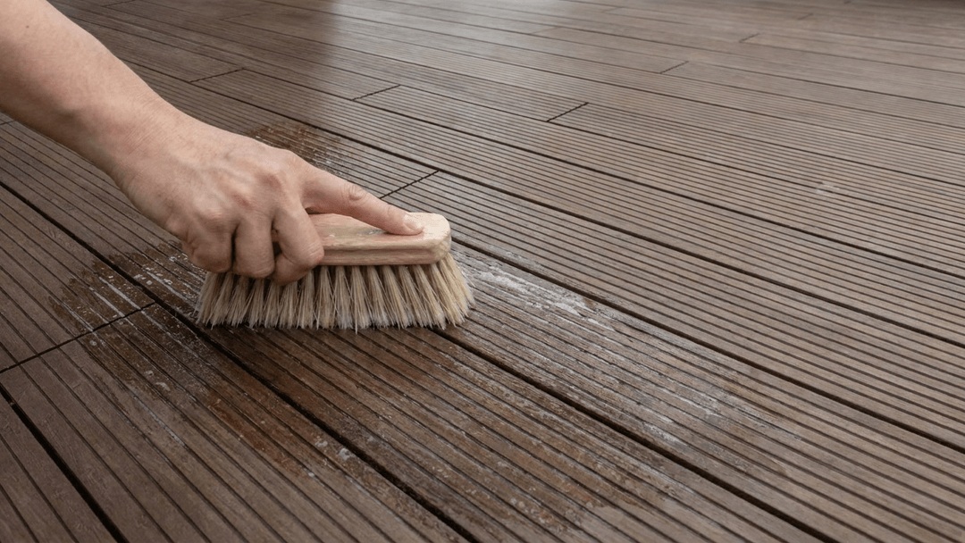 Bamboe vlonder schoonmaken: handige tips