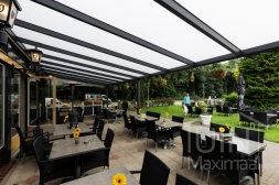 Grote overkapping tuin